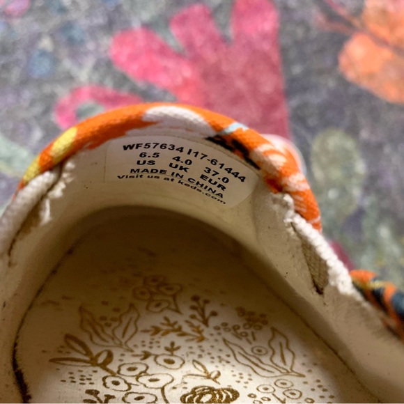 💛 Orange Floral Rifle Paper Co. Keds - Picture 9 of 11